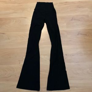 Aerie Offline Real Me High Waisted Crossover Flare Leggings